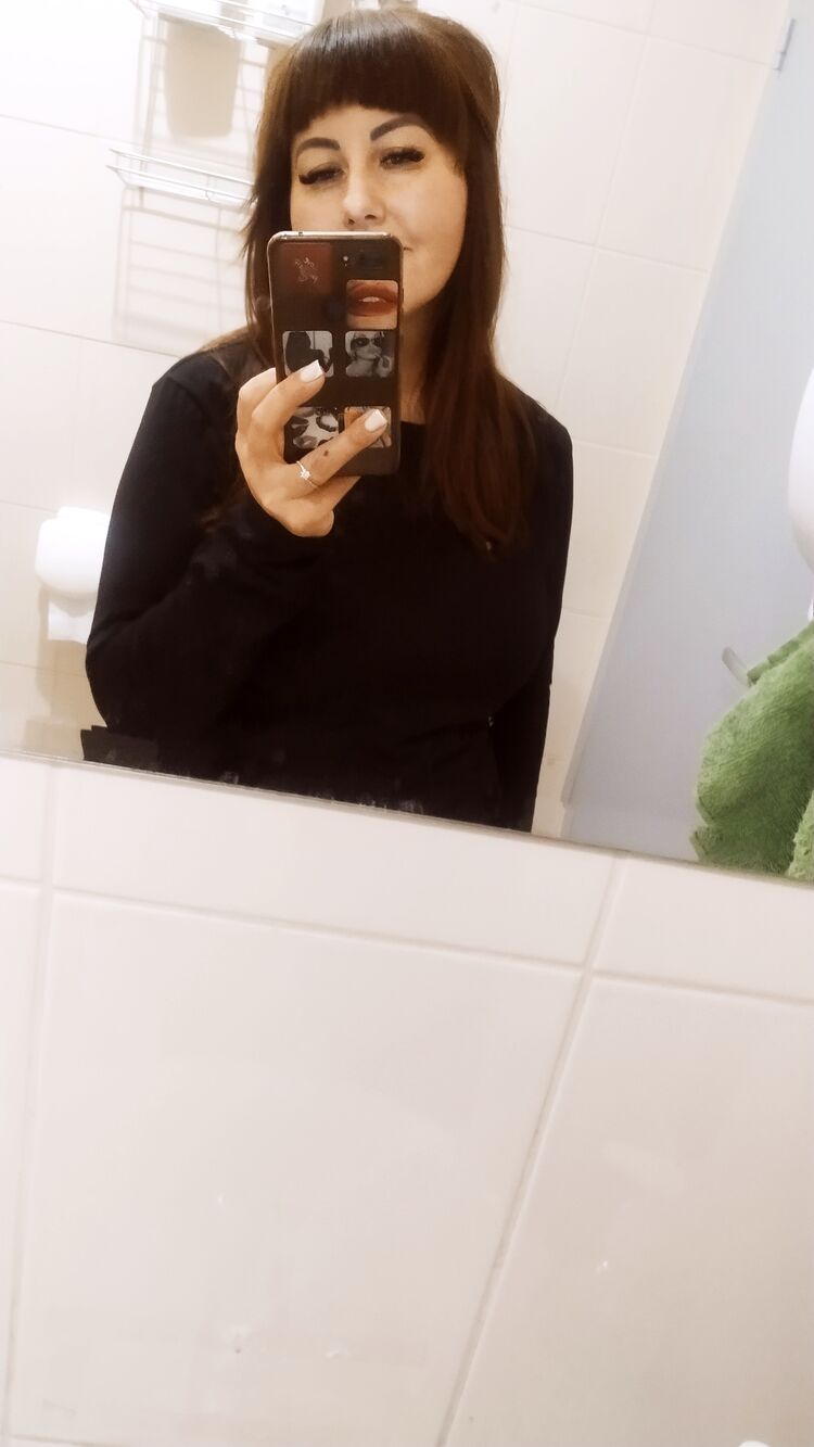  54369625  , 43 ,    -