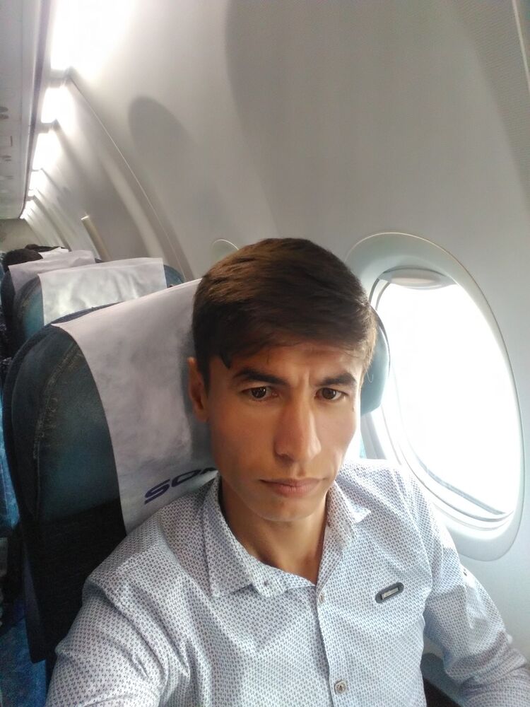  13965035  Farhad, 33 ,    -