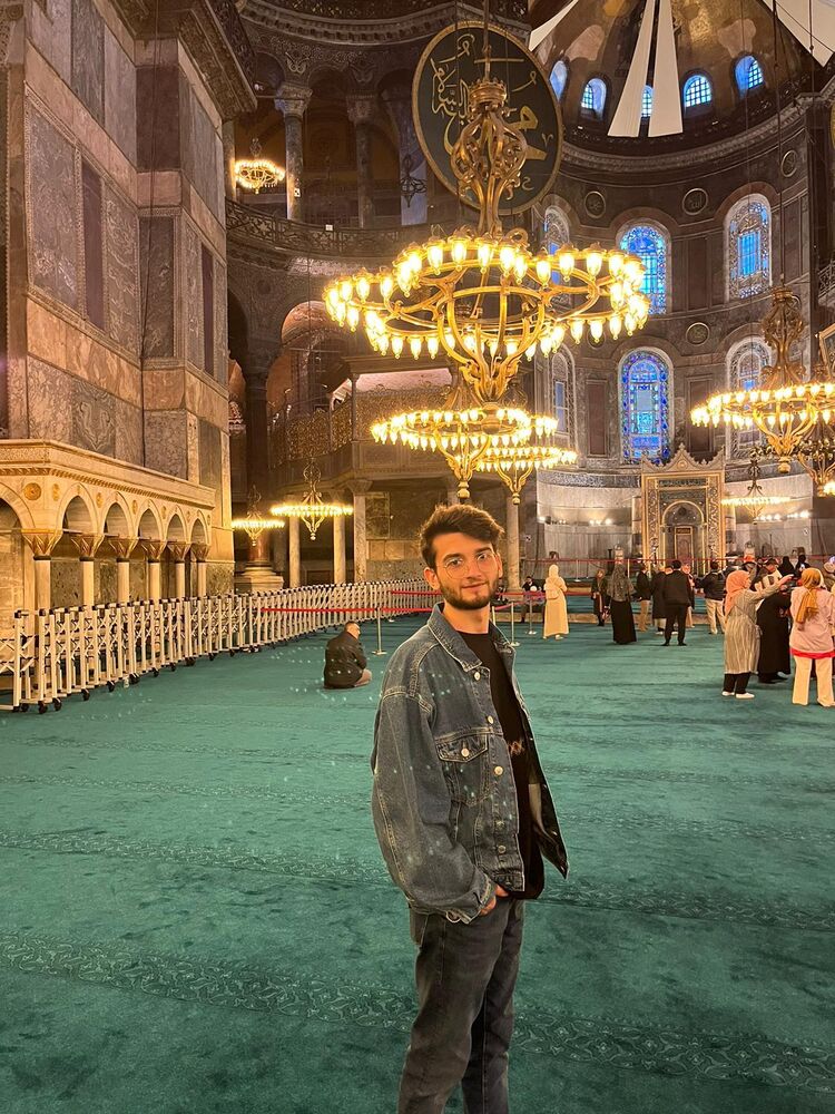  Fethiye,   Enes, 25 ,   ,   , 