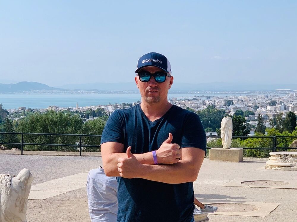 ���� 18974325 ������� ����, 49 ���, ���� ���������� � ���������