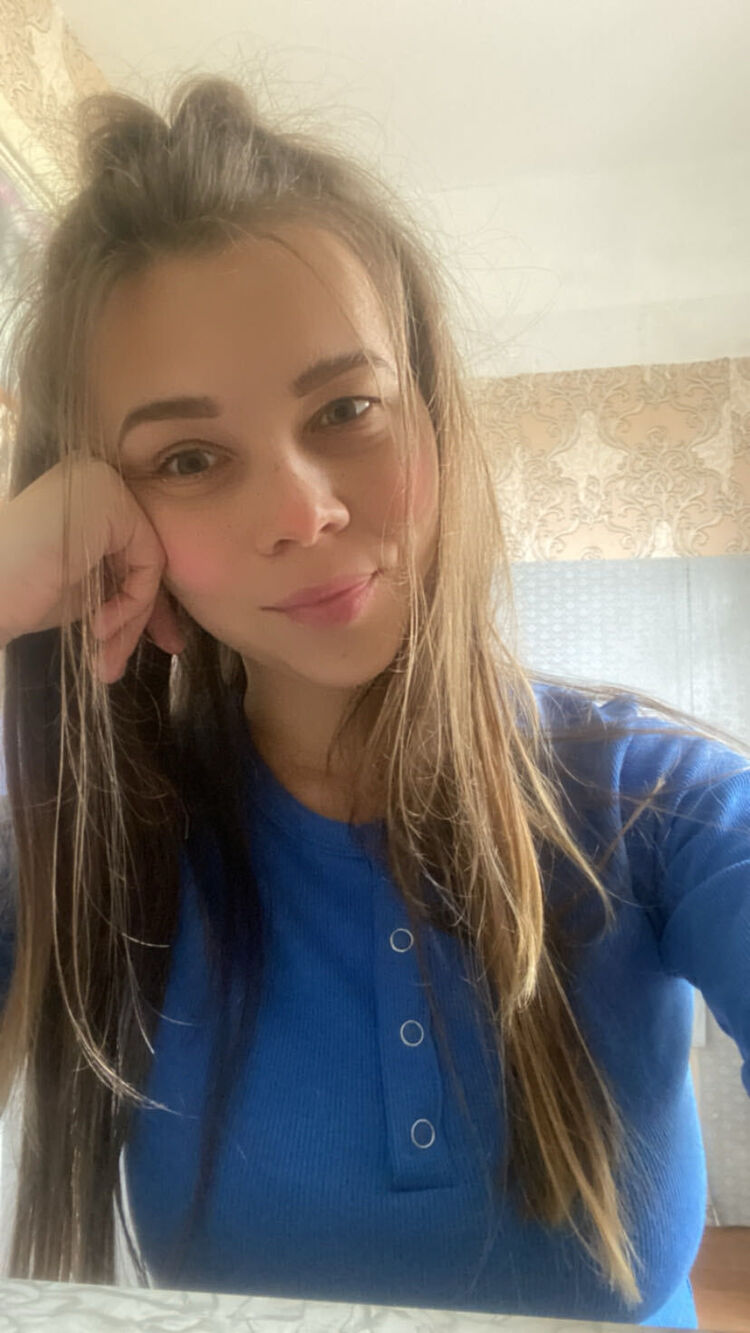  ,   Lili, 25 ,     , c 