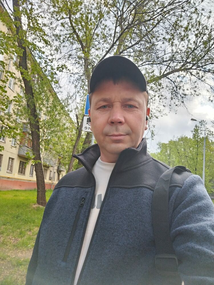  51604685  Sergey, 42 ,     