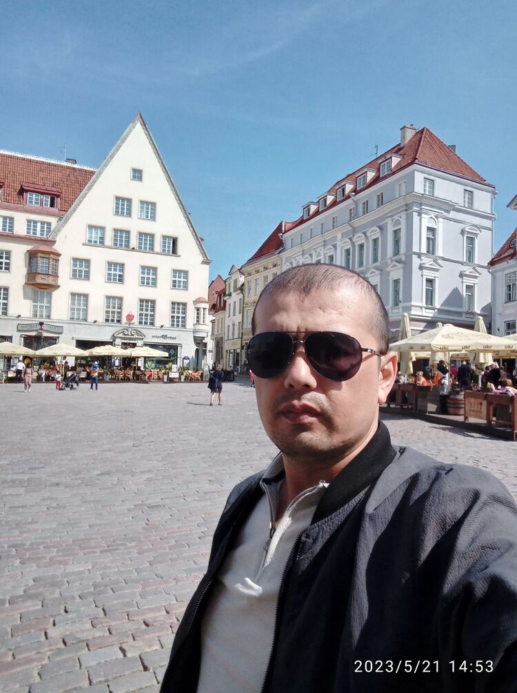  ,   Bakhtiyor, 33 ,   ,   