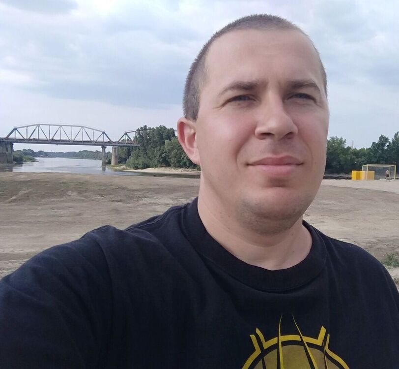  24778475  , 41 ,    