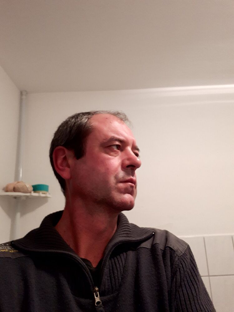  Dortmund,   , 49 ,   