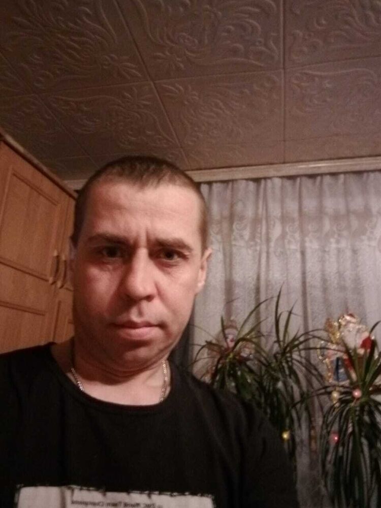  48760825  , 40 ,    