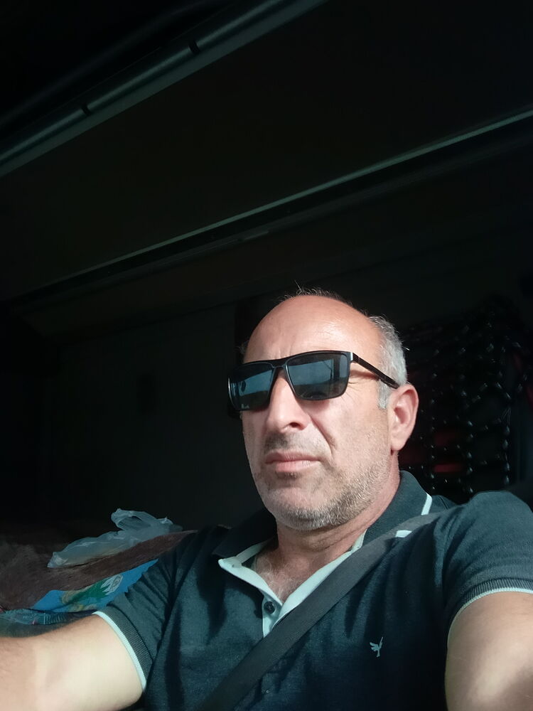  31111565   , 57 ,    