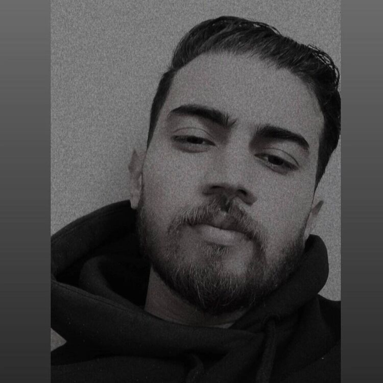  26711635  Mouad, 26 ,    