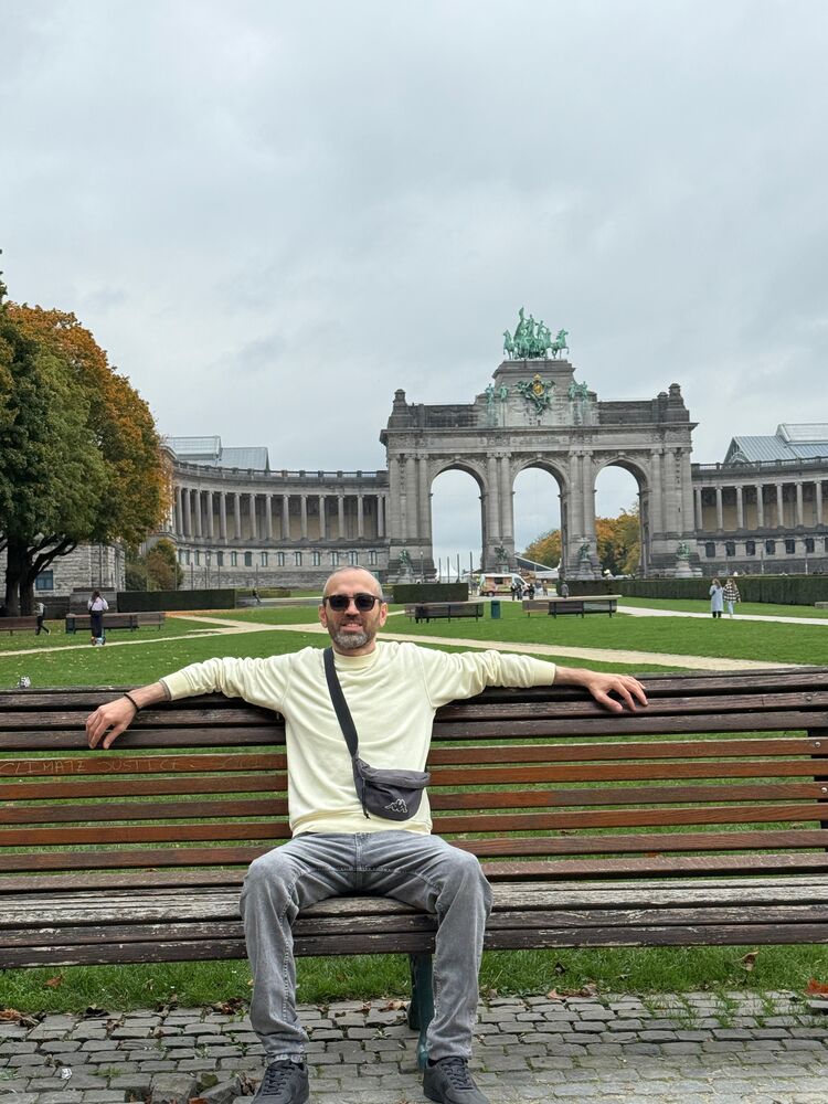  Lommel,   Pasha, 37 ,   ,   , c , 