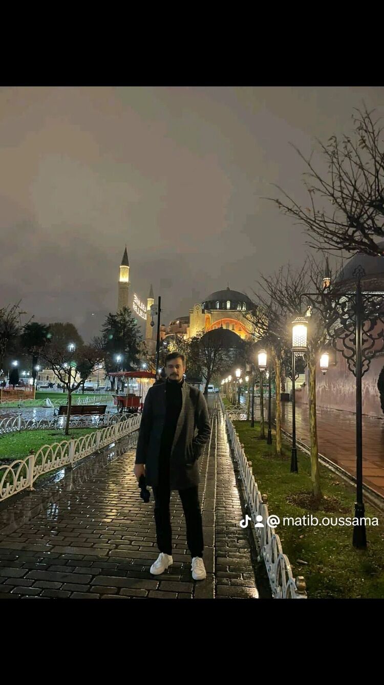  41034415  Oussama, 33 ,    Algiers