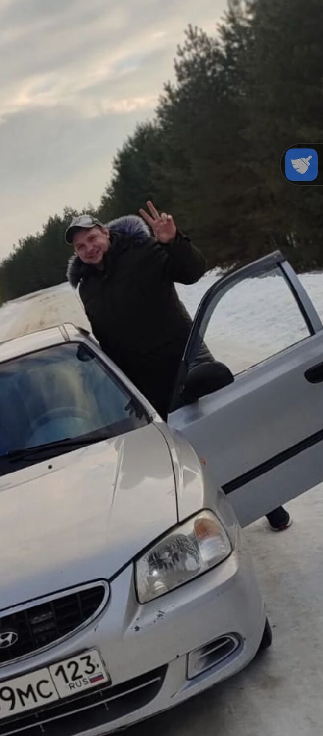  43136395  , 31 ,    