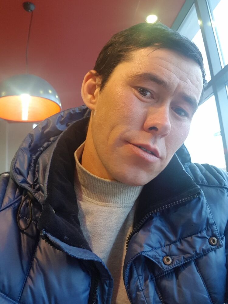  12332865  RASTAMAN, 38 ,    