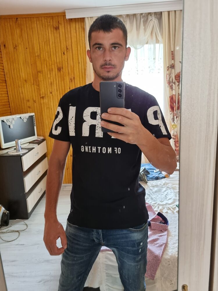  38669335  Samet, 35 ,    Bonn