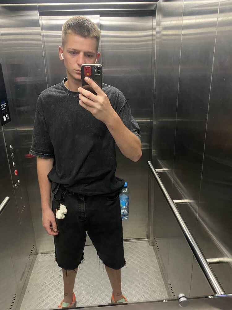  44357315  , 23 ,    --