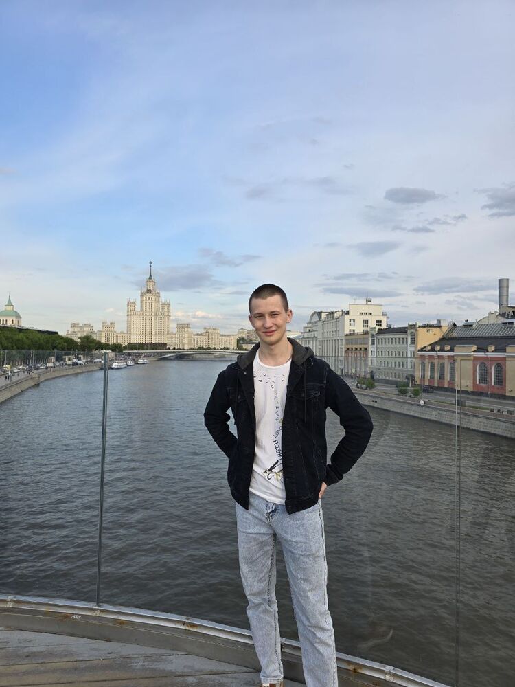  51969205  Danila, 23 ,    