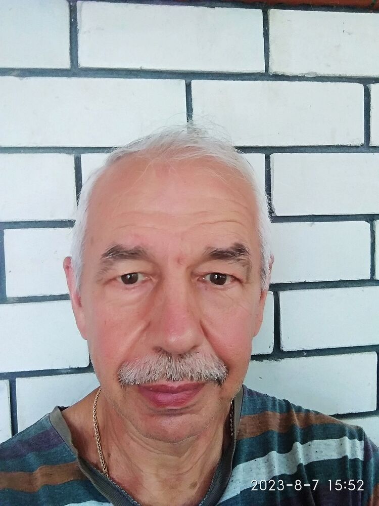 37714885  , 71 ,    
