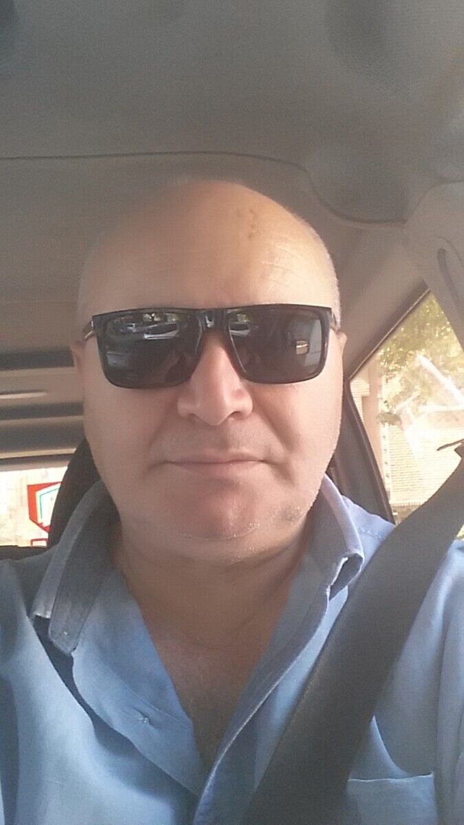  21499485  Giorgi, 61 ,    