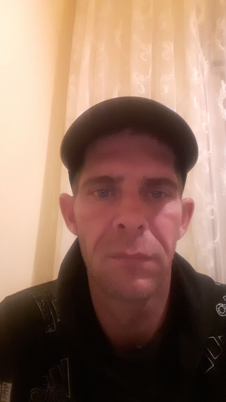  47115385  , 35 ,    