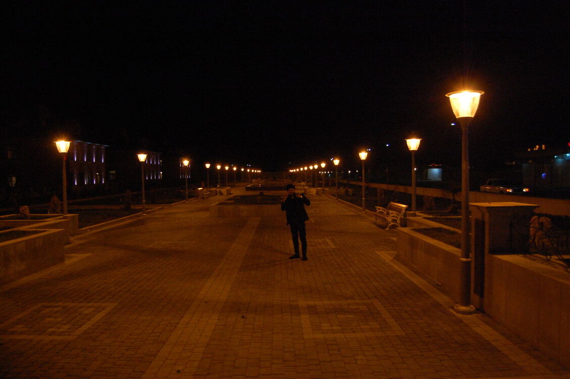  4170875  VIP deyilem, 35 ,    