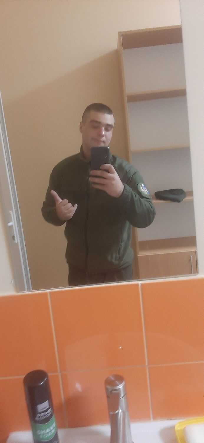  33113365  , 25 ,    