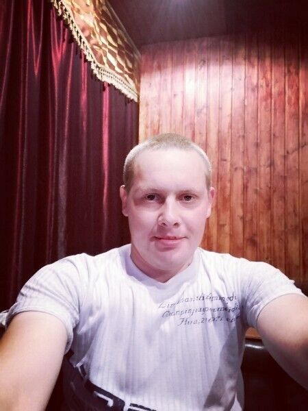  49547995  , 33 ,    