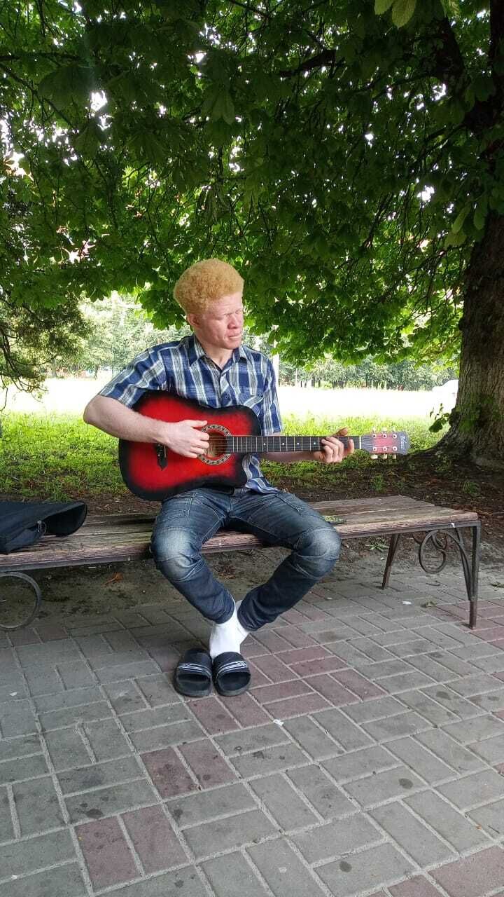  53035555  Steve, 30 ,    