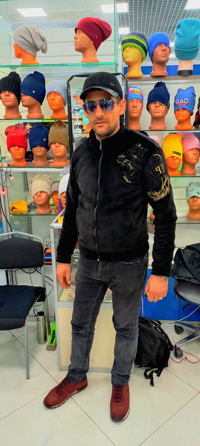  ,   Artur, 38 ,   ,   , 