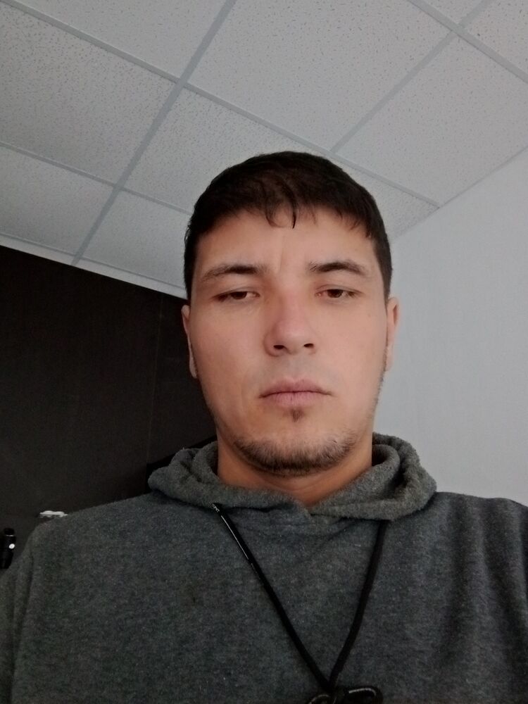  31616795  Mardonbek, 30 ,    Novy