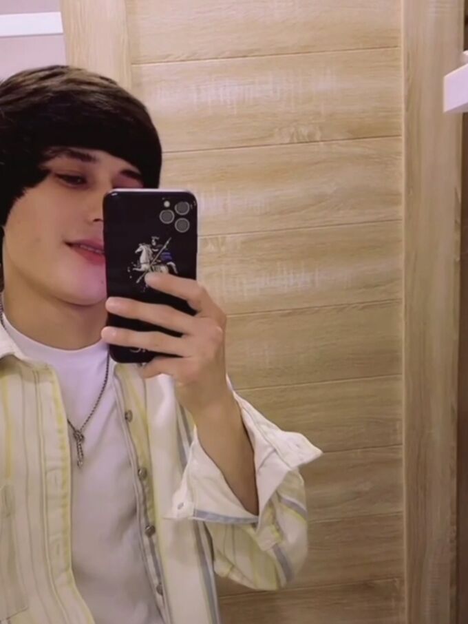  27918125  Joker, 26 ,    