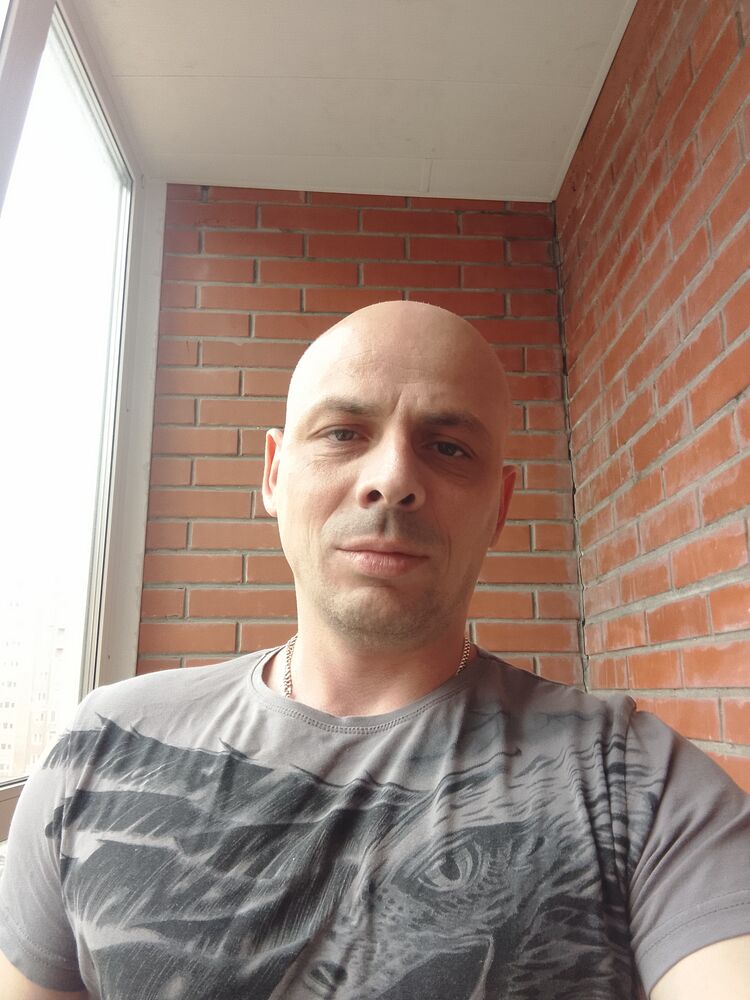  52957825  , 36 ,    