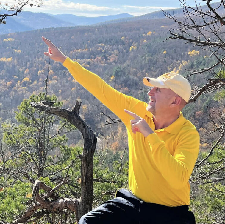  51452755  Alexander, 62 ,    