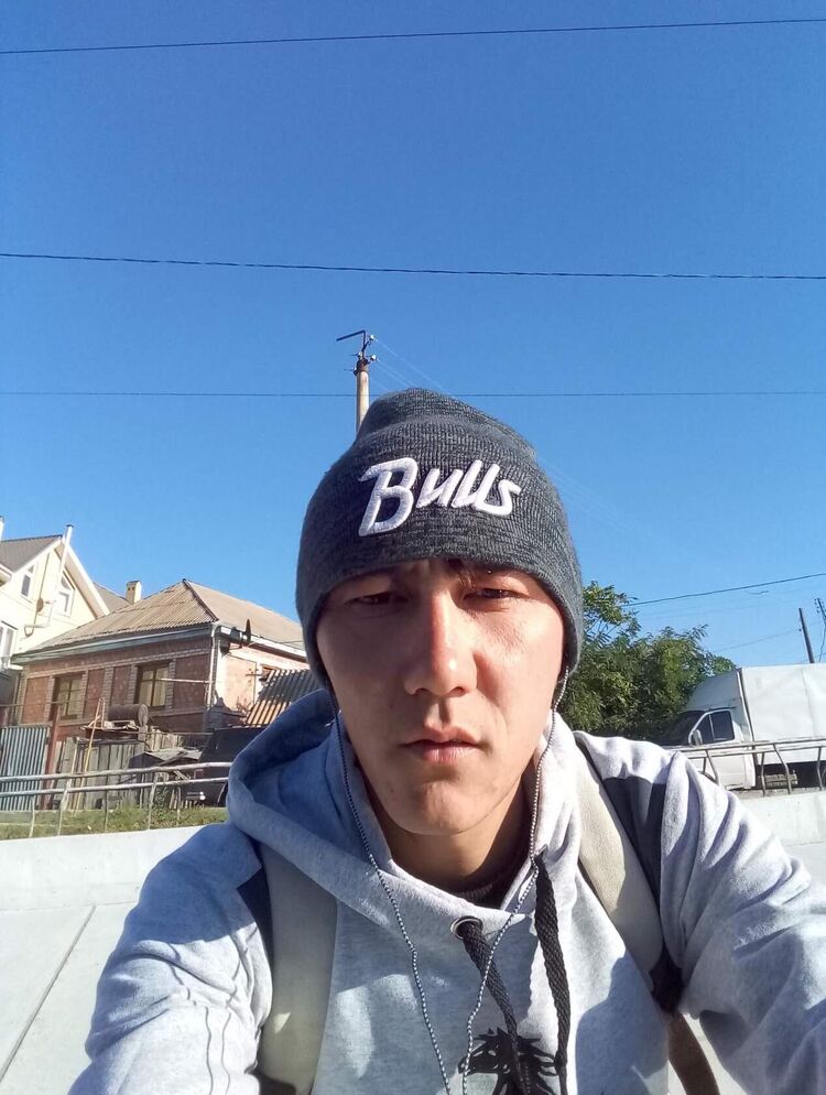  43249755  Miyras, 33 ,    