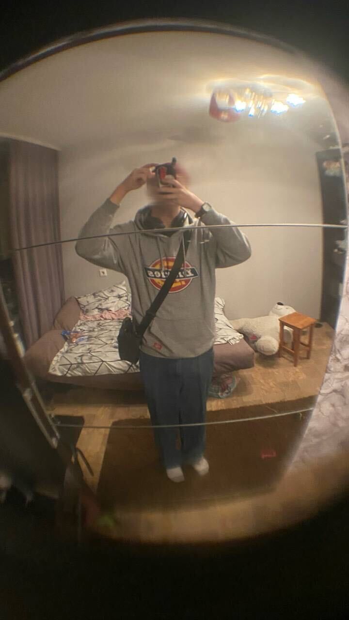  49483295  , 19 ,    