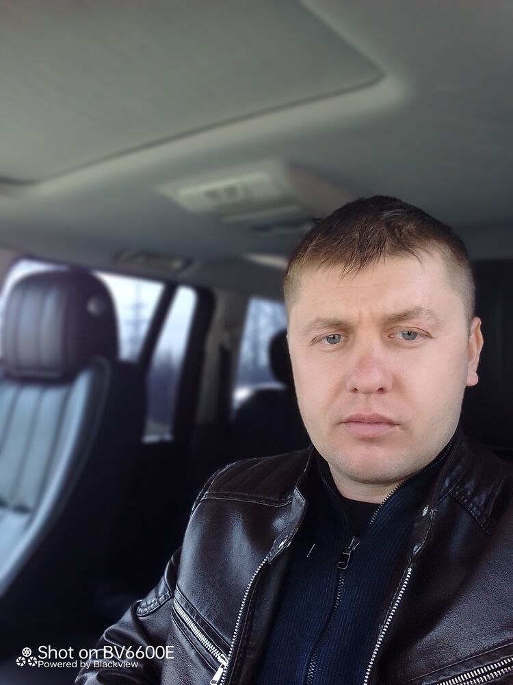  -,   , 37 ,  