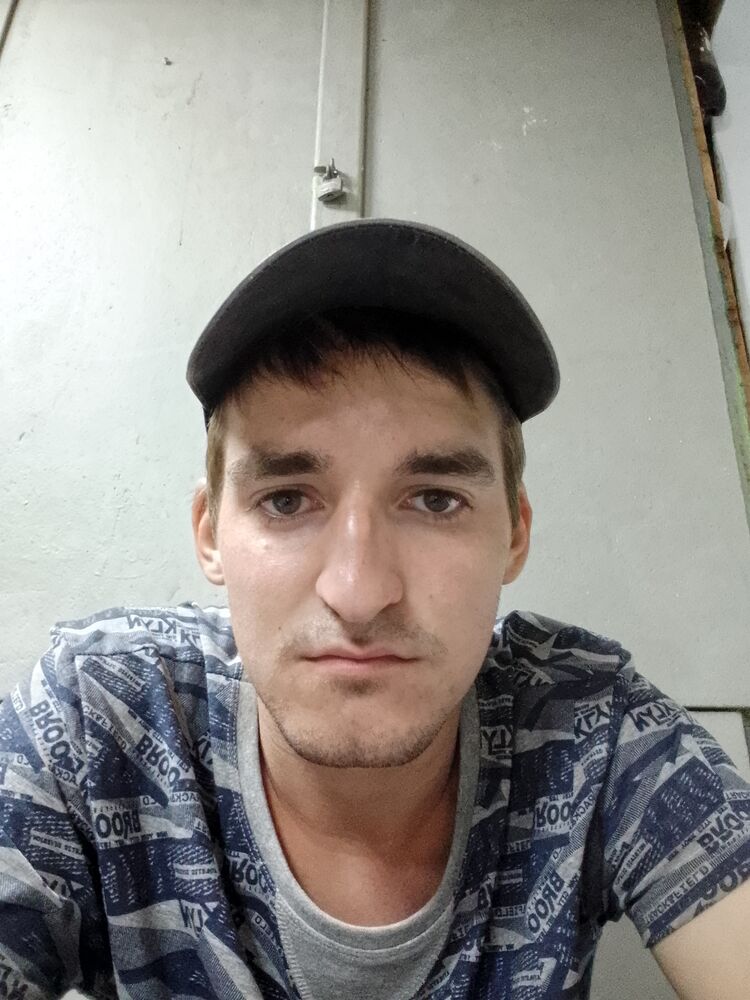  ,   Kolya, 24 ,   ,   