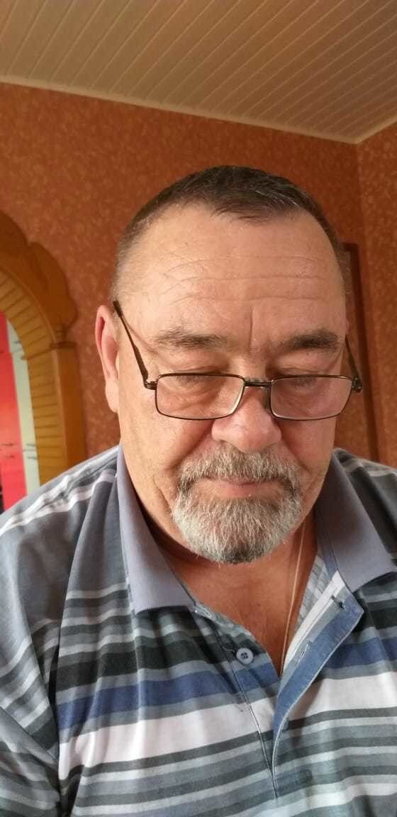  19737925  Georgiy, 69 ,    