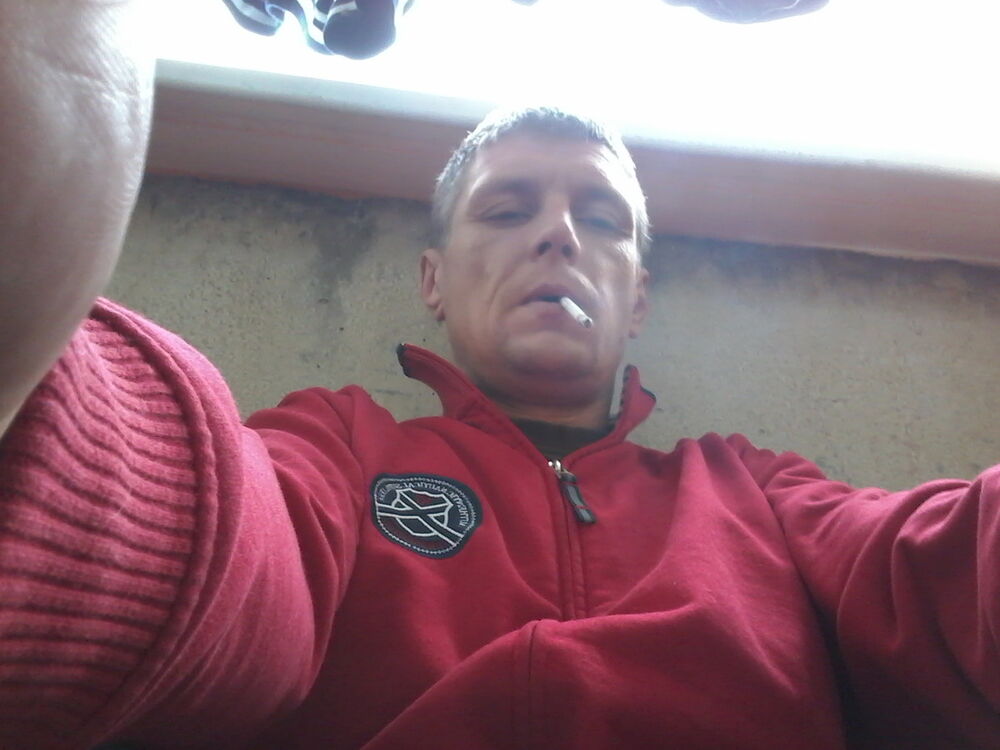  8275125  Rys, 42 ,    -