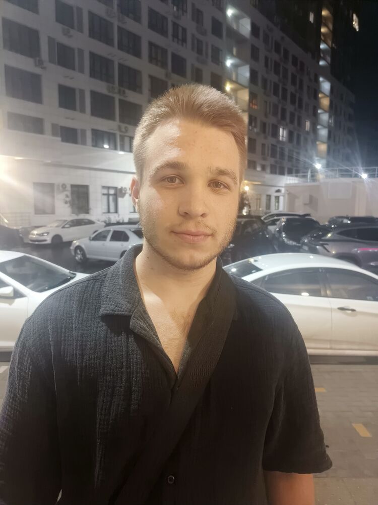  --,   , 20 ,     , c 