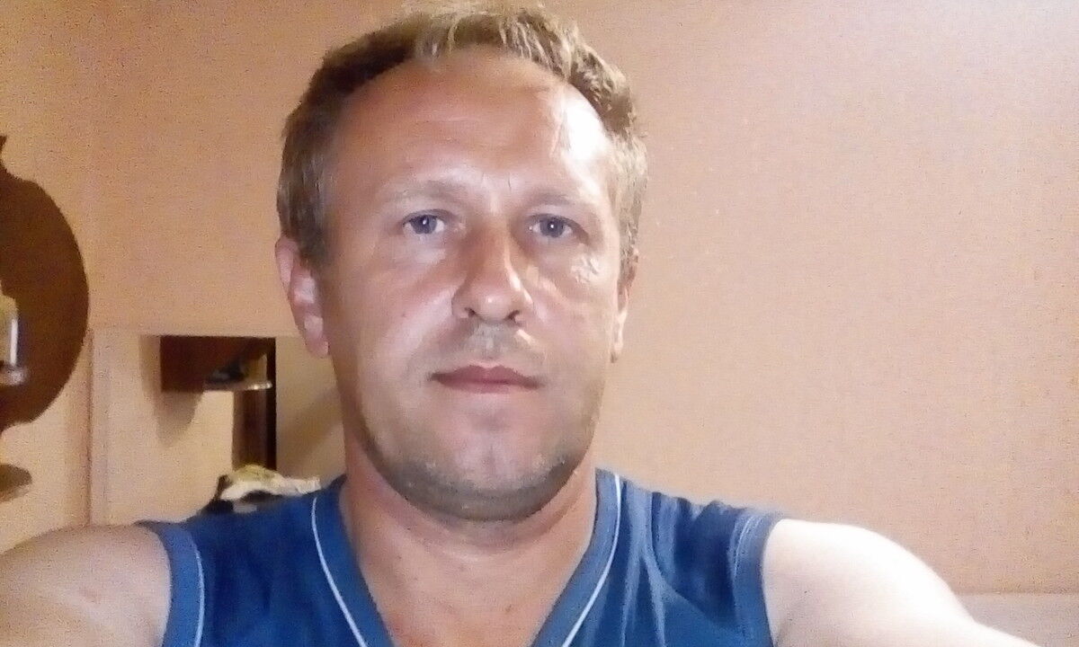  9707365  Wadim, 50 ,    