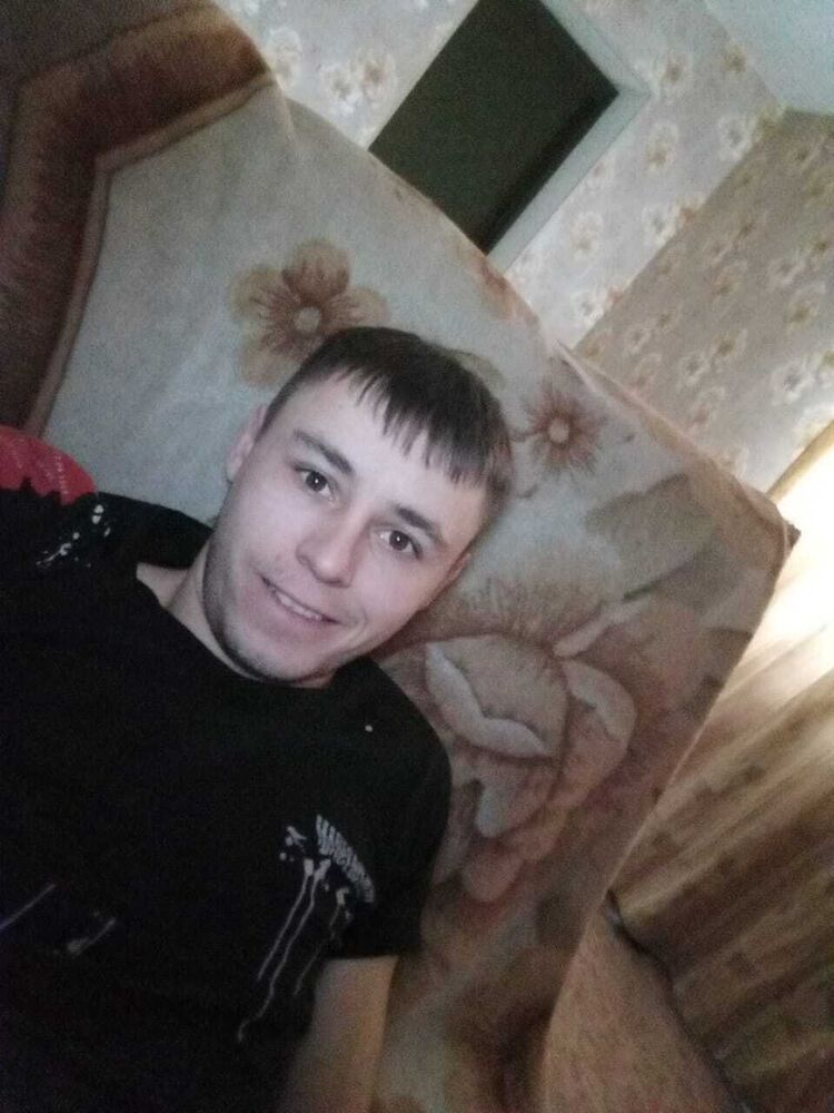  25514835  Anton, 30 ,    -