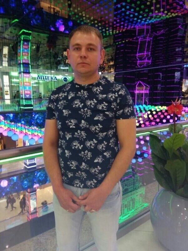  10289275  Vova, 35 ,    