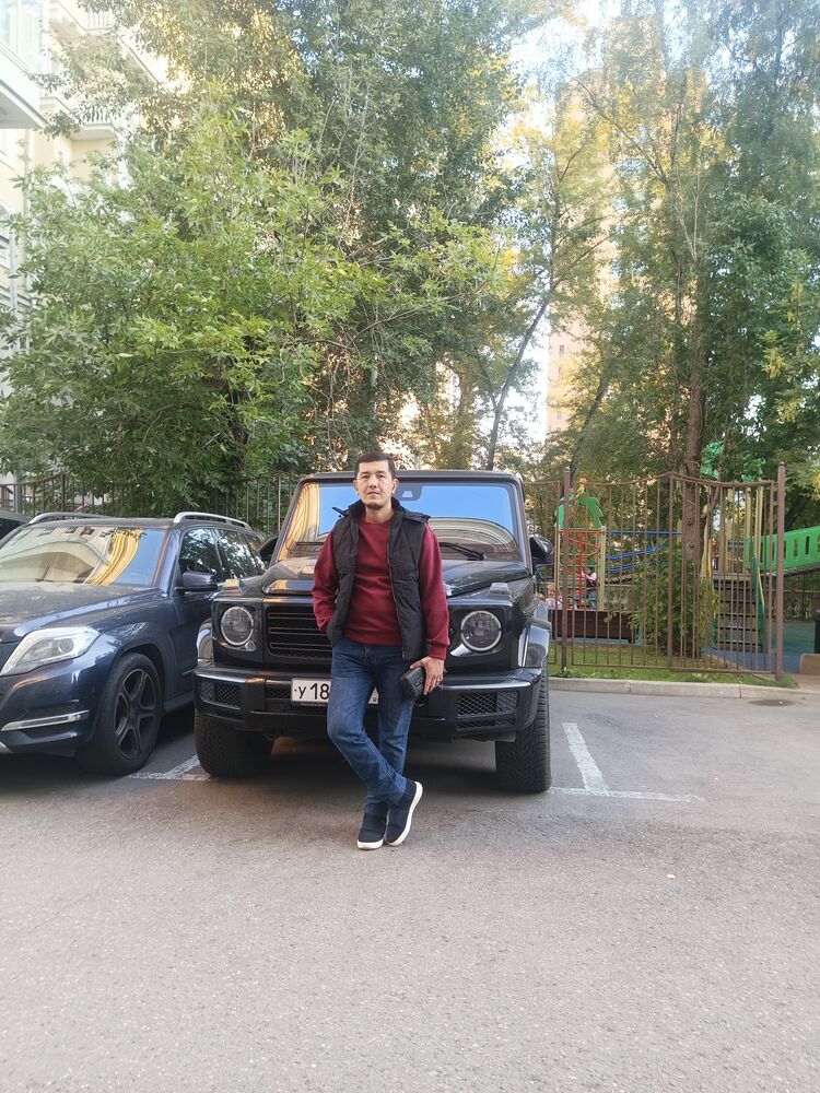  ,   Ismoil, 30 ,   ,   