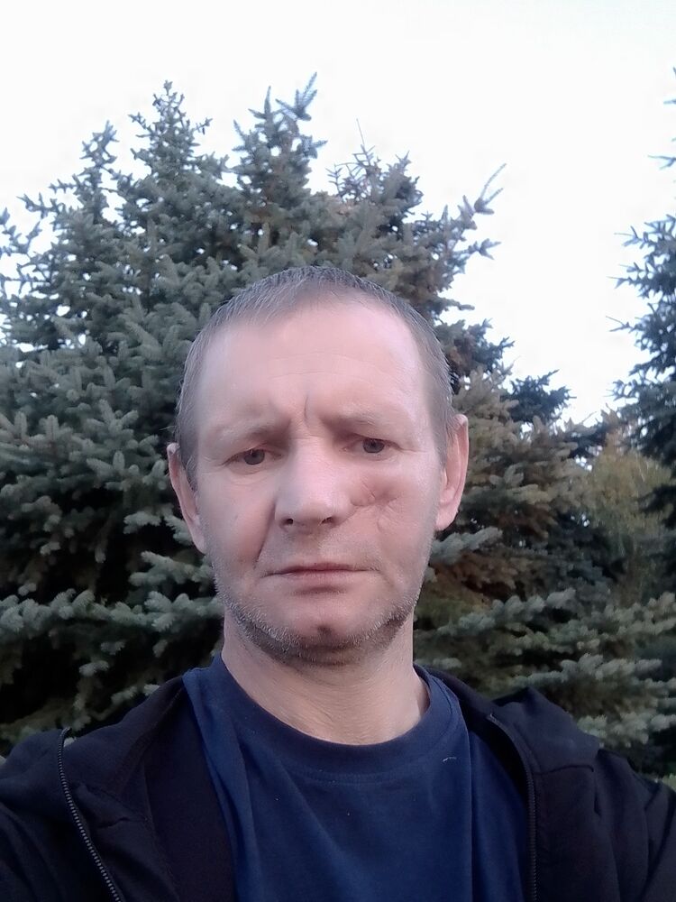  46808305  , 51 ,    