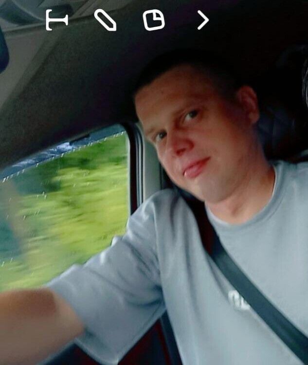  40125345  , 44 ,    