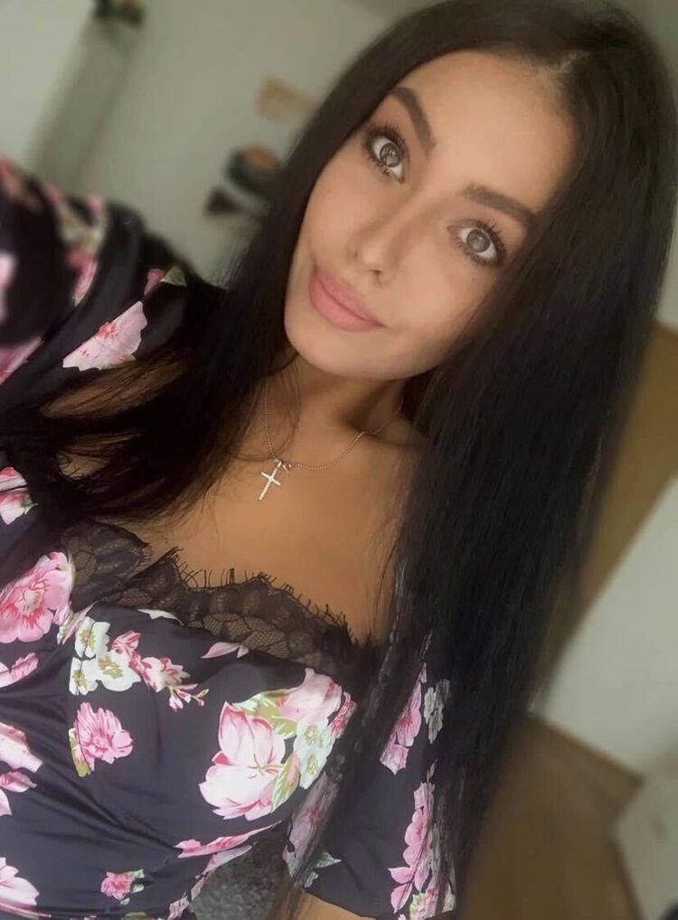  33311675  Vlada, 24 ,    
