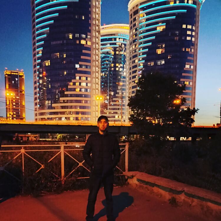  ,   Zohidjon, 32 ,   ,   