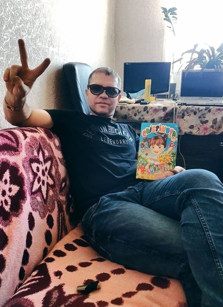  ,   Serj, 40 ,     , c 