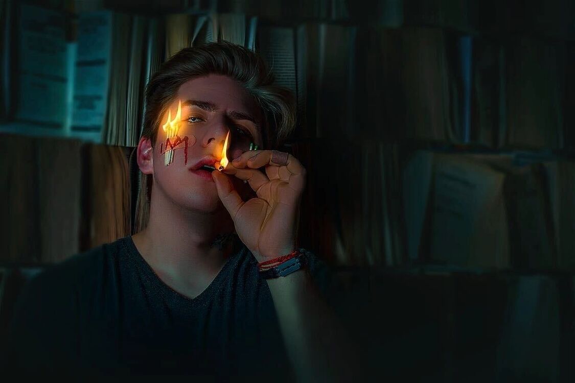  -,   Mr Alex, 28 ,   ,   , 