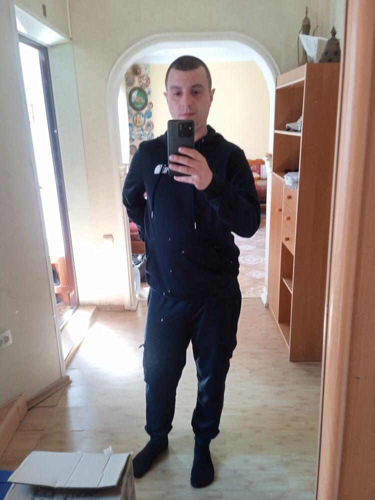 45380725  , 33 ,    
