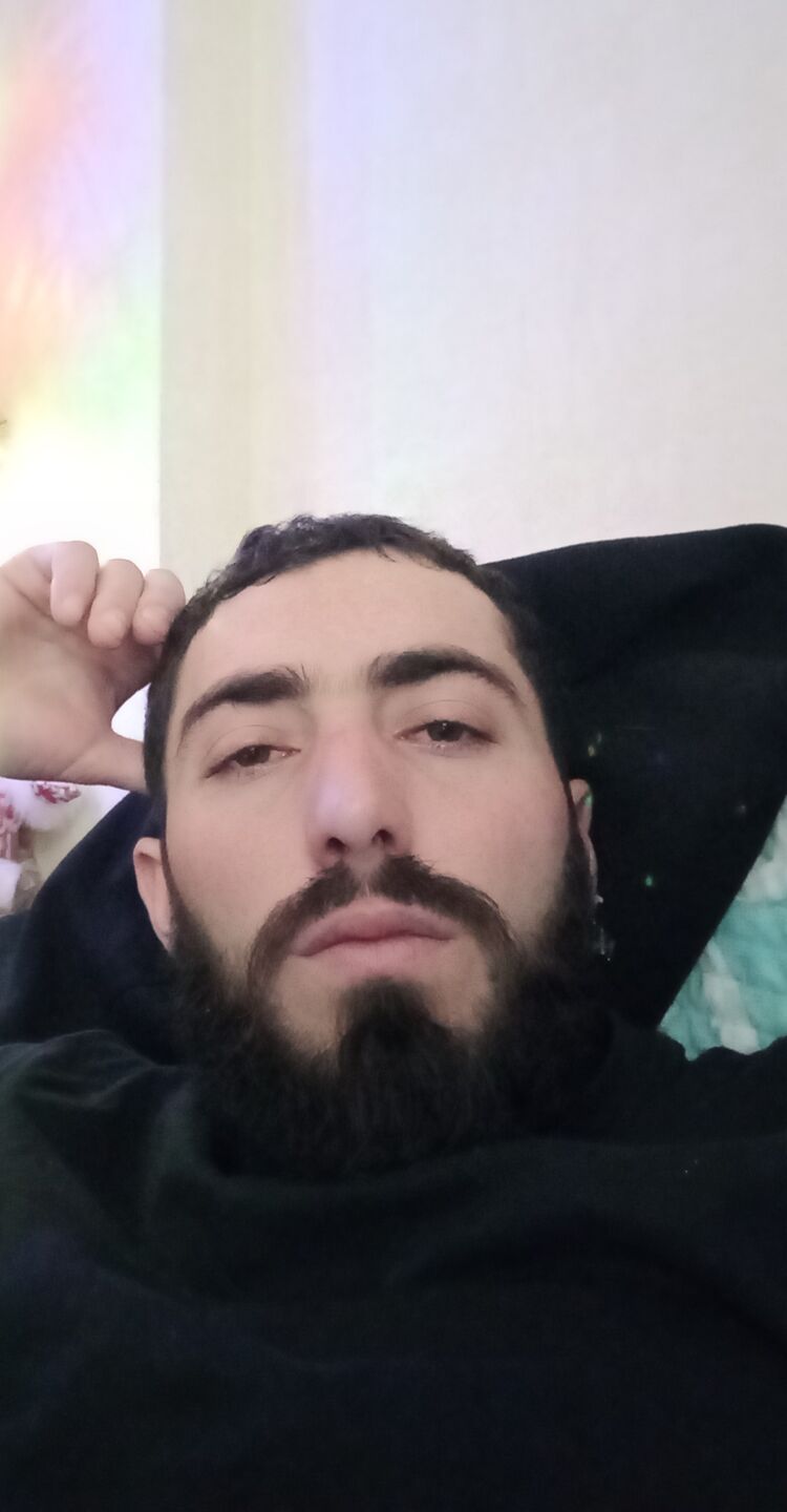  48721785  Karen, 34 ,    